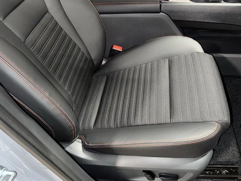 New 2026 Nissan Rogue SV image 10