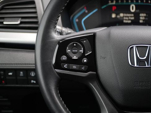 Used 2023 Honda Odyssey Touring image 23