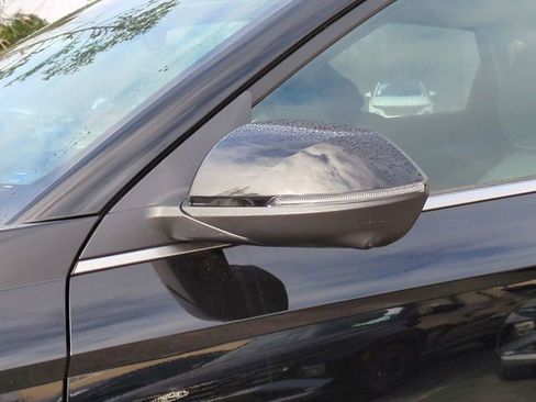 New 2026 Hyundai Kona Limited image 12