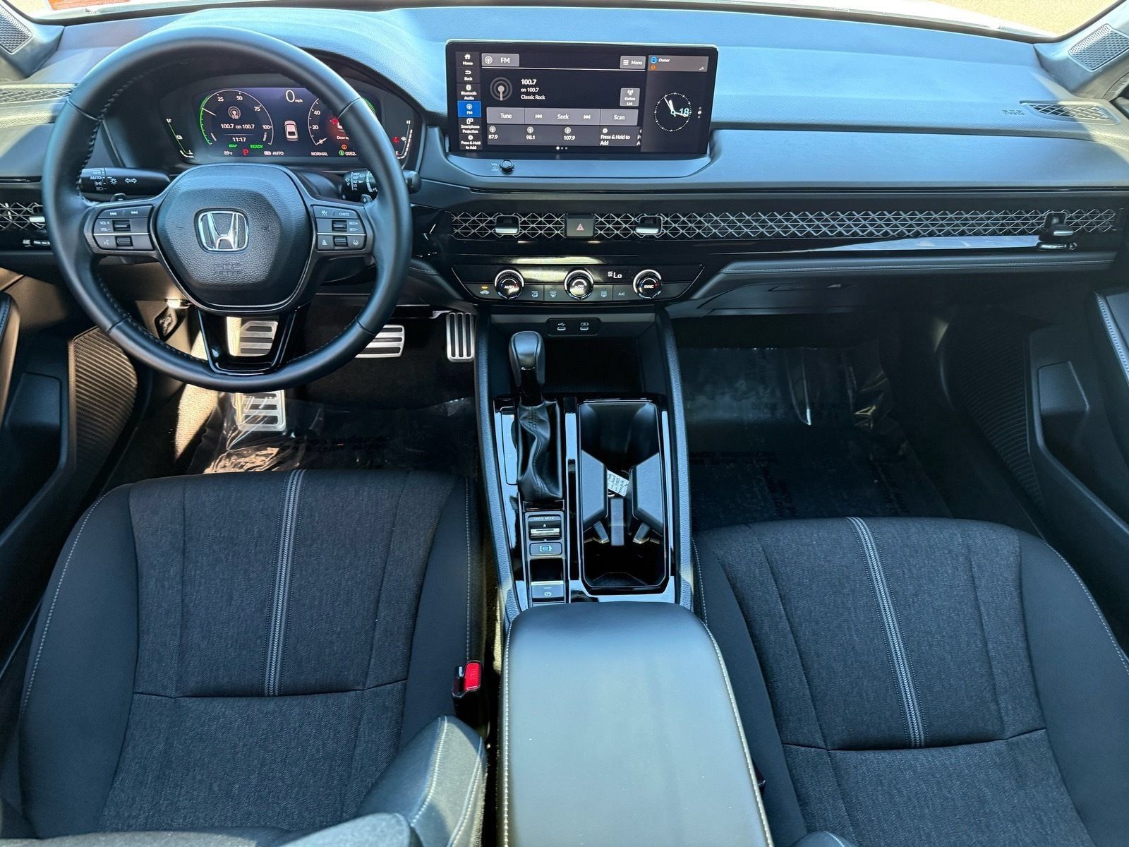 Used 2024 Honda Accord Sport image 28