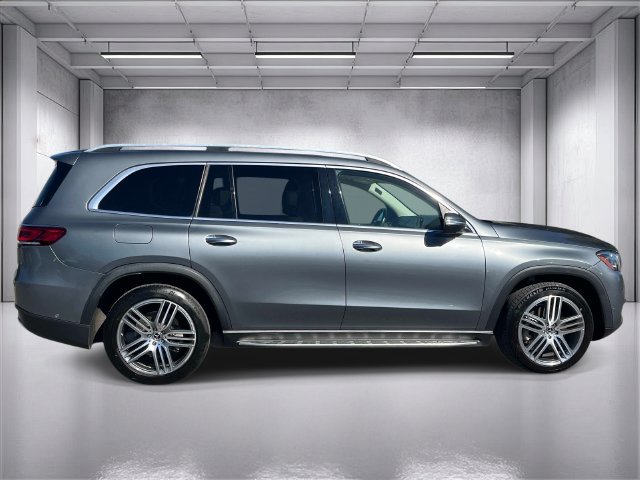 Used 2020 Mercedes-Benz GLS 450 4MATIC image 2