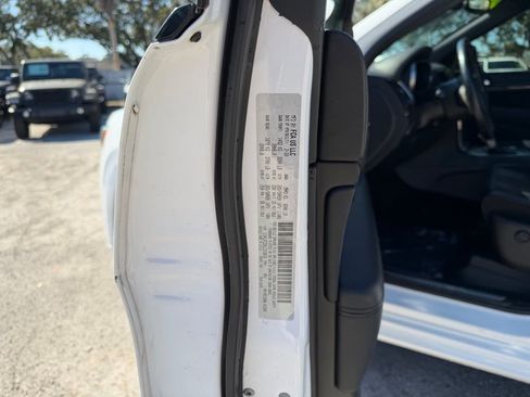 Used 2020 Jeep Grand Cherokee High Altitude image 14