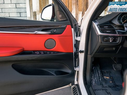 Used 2017 BMW X6 xDrive35i image 9