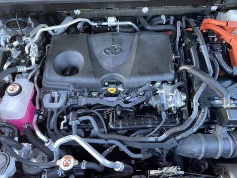 Used 2022 Toyota RAV4 XSE image 22