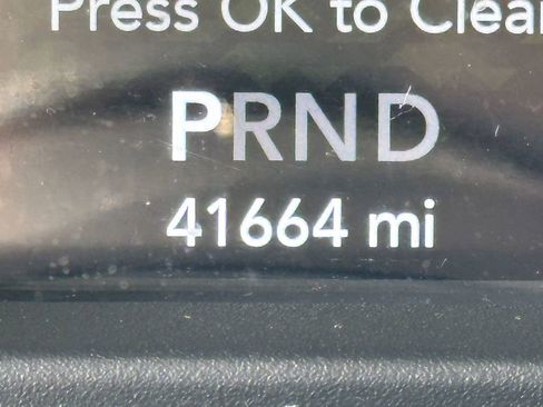 Used 2021 Jeep Wrangler Unlimited Sahara image 28