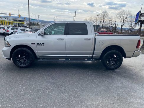 Used 2017 RAM 1500 Sport image 6