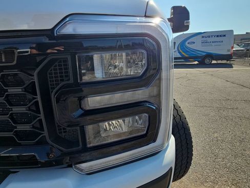 Used 2025 Ford F250 Lariat w/ Lariat Ultimate Package AWD/4WD image 31