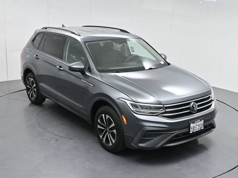 Used 2022 Volkswagen Tiguan S FWD image 59