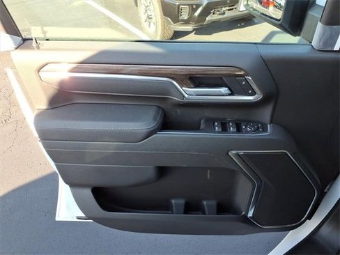 New 2026 Chevrolet Silverado 2500 LT w/ Snow Plow Prep/Camper Package image 9