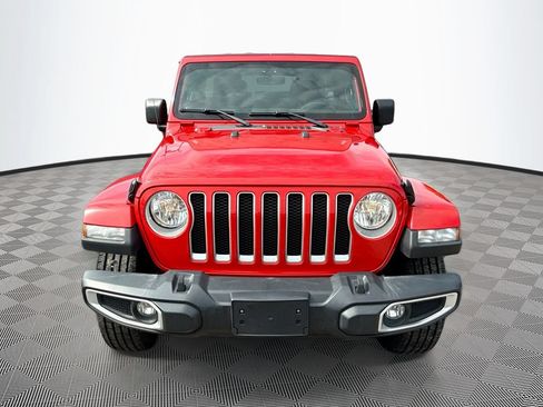 Used 2022 Jeep Wrangler Unlimited Sahara w/ Cold Weather Group AWD/4WD image 2