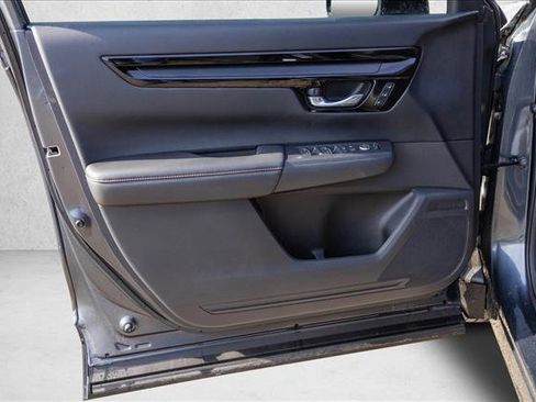 Used 2023 Honda CR-V Sport Touring image 12