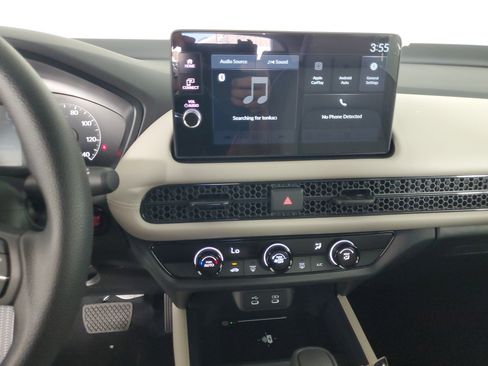 New 2026 Honda HR-V LX image 16