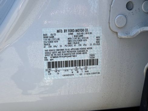 Certified 2023 Ford Explorer Limited RWD image 37