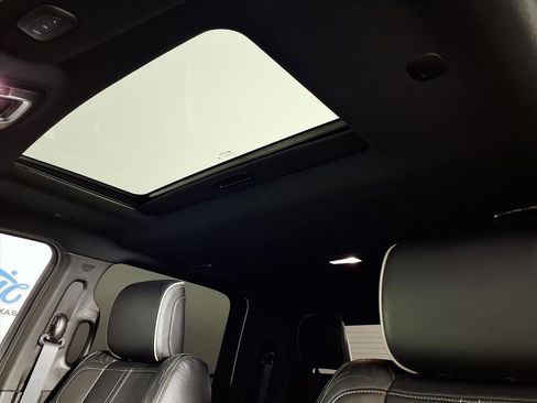 Used 2024 RAM 3500 Limited image 6