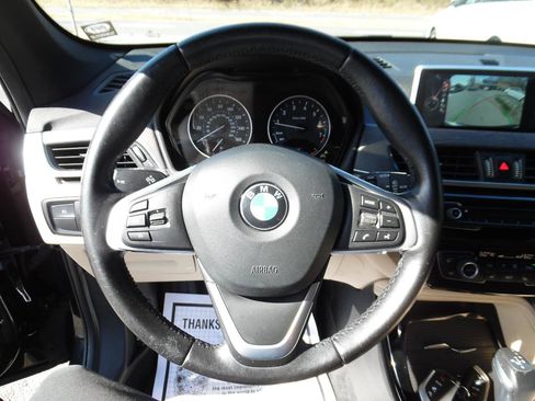 Used 2016 BMW X1 xDrive28i w/ Premium Package image 12