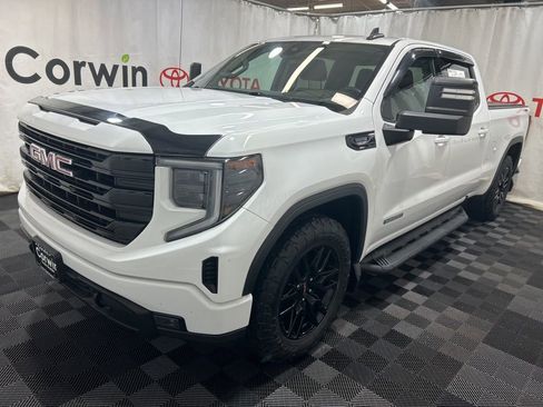 Used 2022 GMC Sierra 1500 Elevation w/ Max Trailering Package image 3