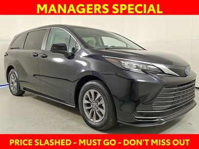 Certified 2024 Toyota Sienna LE