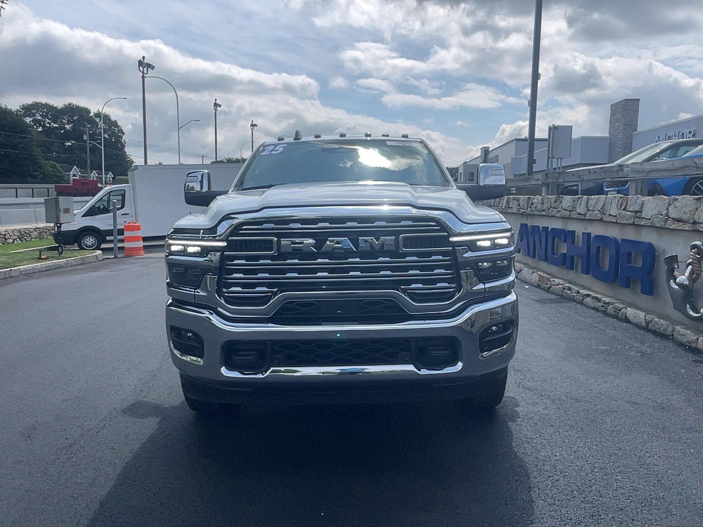 Used 2025 RAM 3500 Limited AWD/4WD image 2