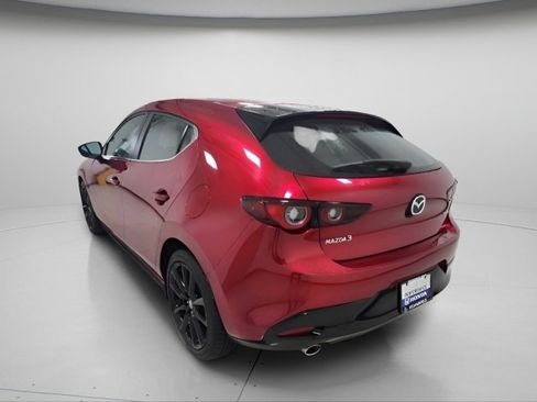 Used 2024 MAZDA MAZDA3 s image 9