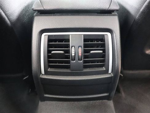 Used 2017 BMW 320i Sedan RWD image 16