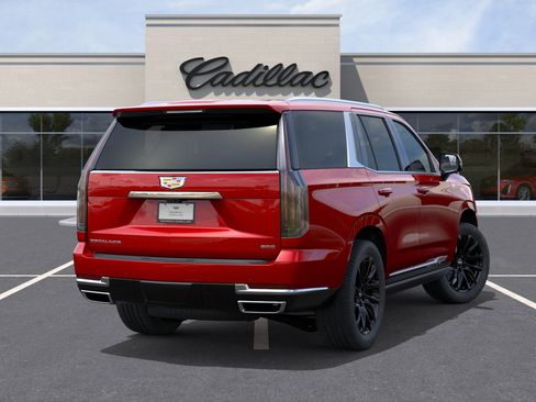 New 2026 Cadillac Escalade Luxury w/ LPO, Floor Liner Package AWD/4WD image 4