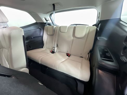 Used 2019 Subaru Ascent Premium image 23