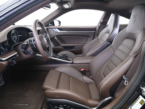 Certified 2025 Porsche 911 Turbo image 25