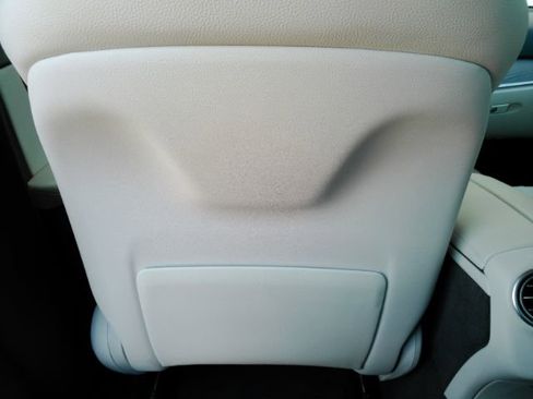 Used 2022 Mercedes-Benz E 350 Sedan w/ Driver Assistance Package image 29