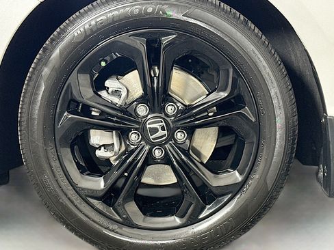Used 2025 Honda Accord SE image 11