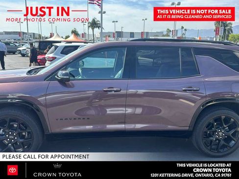 Used 2026 Chevrolet Traverse RS w/ LPO, Floor Liner Package FWD image 4