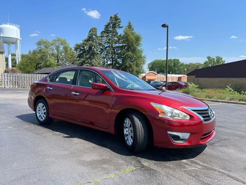 Used 2014 Nissan Altima 2.5 S FWD image 11