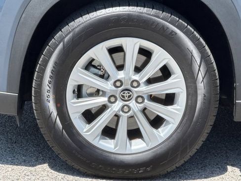Certified 2025 Toyota Grand Highlander AWD Hybrid image 26