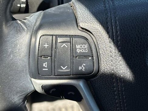 Used 2018 Toyota Highlander XLE image 29