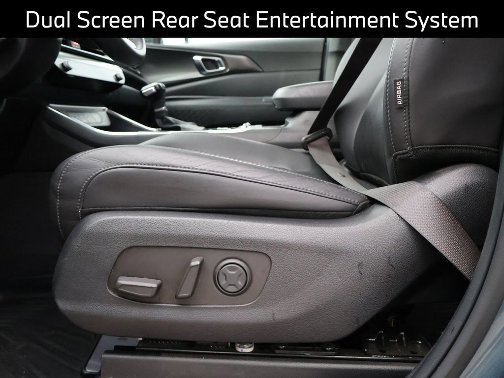 Used 2025 Kia Carnival SX FWD image 9