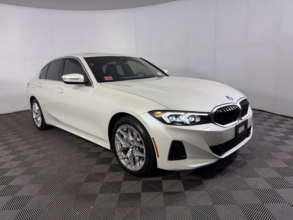 Used 2026 BMW 330i xDrive Sedan AWD/4WD image 5