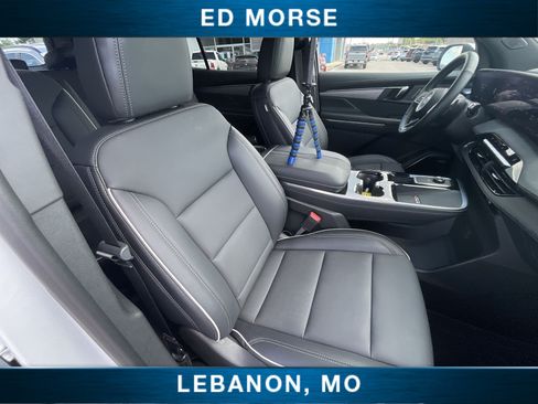 Certified 2026 Buick Enclave Preferred AWD/4WD image 26
