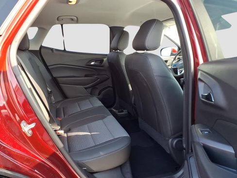 Used 2024 Chevrolet Trax LT w/ Driver Confidence Package image 13