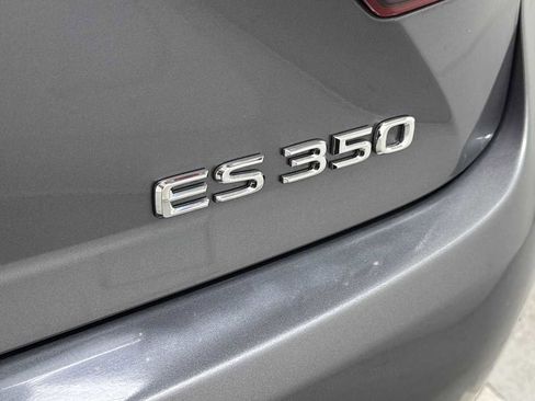 Used 2014 Lexus ES 350 w/ Luxury Package FWD image 29