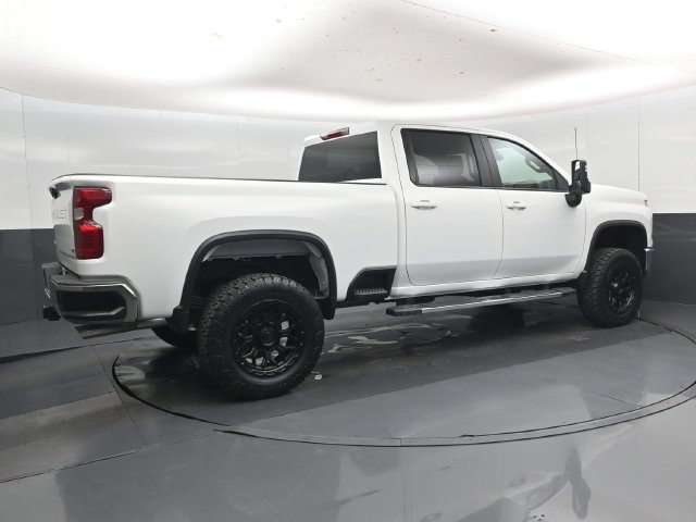 Used 2026 Chevrolet Silverado 2500 LT AWD/4WD image 32