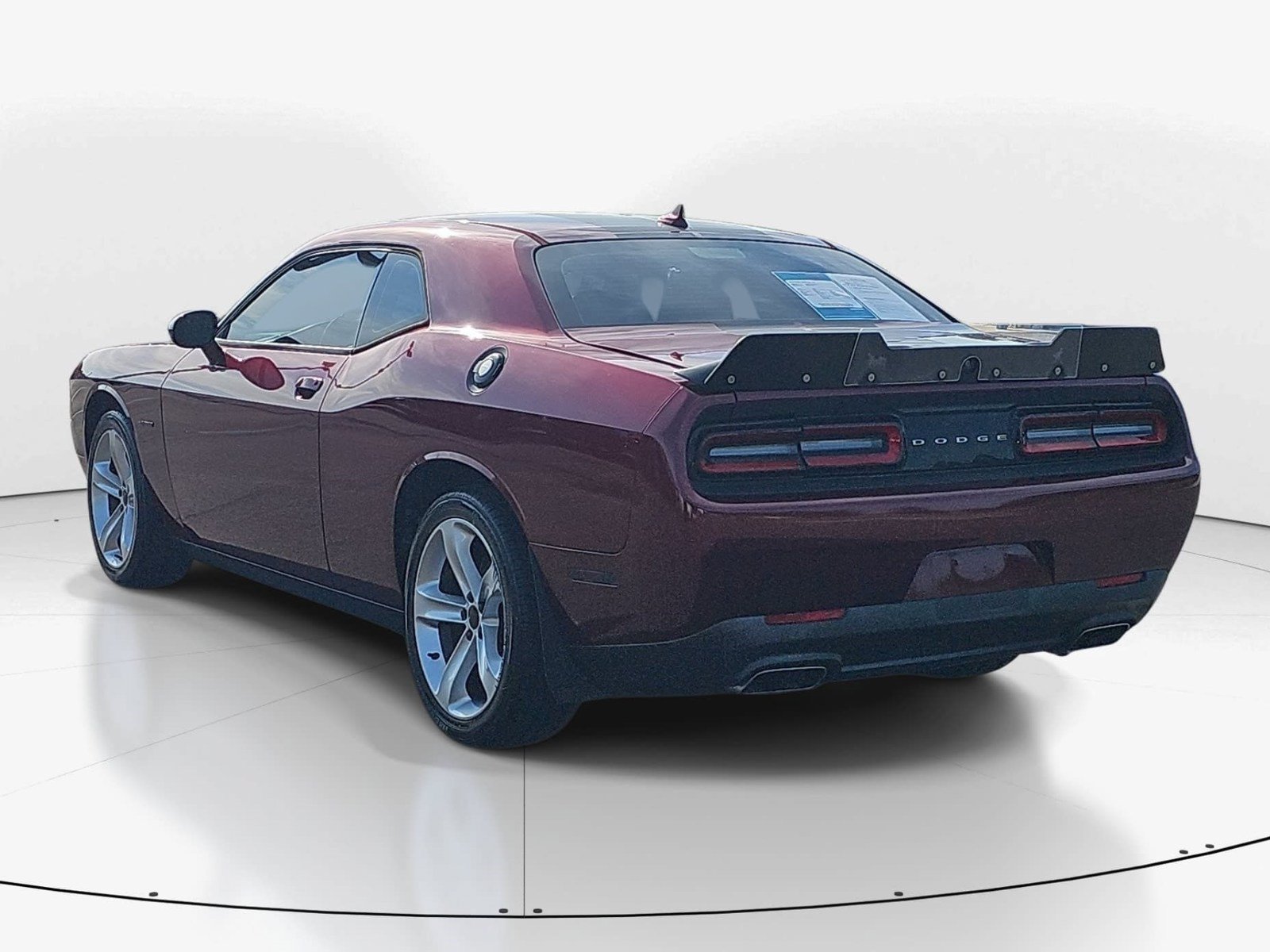 Used 2018 Dodge Challenger R/T w/ Blacktop Package RWD image 6