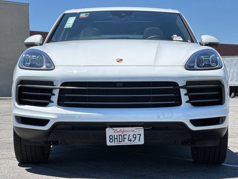 Used 2019 Porsche Cayenne AWD/4WD image 6