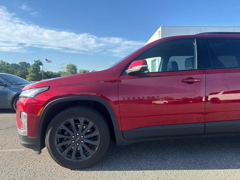 Used 2023 Chevrolet Traverse RS AWD/4WD image 5
