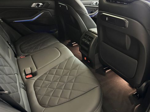 Used 2025 BMW X5 sDrive40i RWD image 29