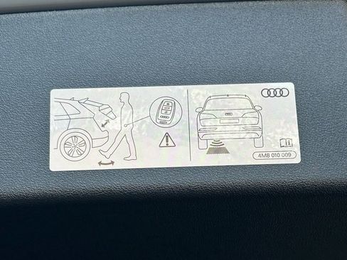 Used 2024 Audi Q4 e-tron Premium w/ Convenience Package image 53