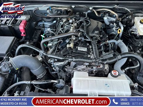 Used 2025 Toyota Tacoma SR5 AWD/4WD image 24