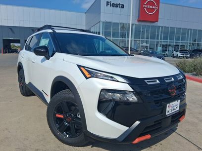 New 2026 Nissan Rogue SV