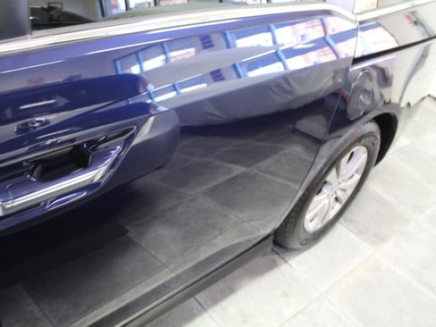 Used 2014 Honda Odyssey EX image 35