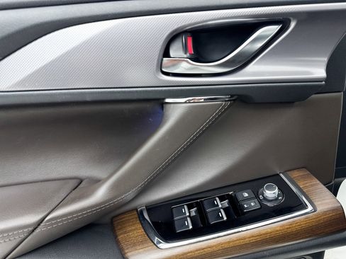 Used 2021 MAZDA CX-9 Signature image 35