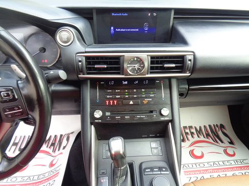 Used 2017 Lexus IS 300 AWD w/ Premium Package image 15