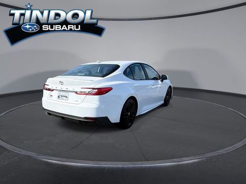 Used 2025 Toyota Camry SE FWD image 8